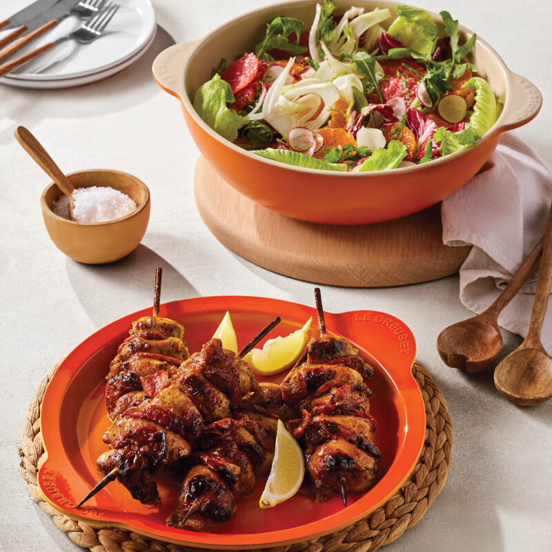 Signature Round Multifunction Baking Dish with Platter Lid - Image 6
