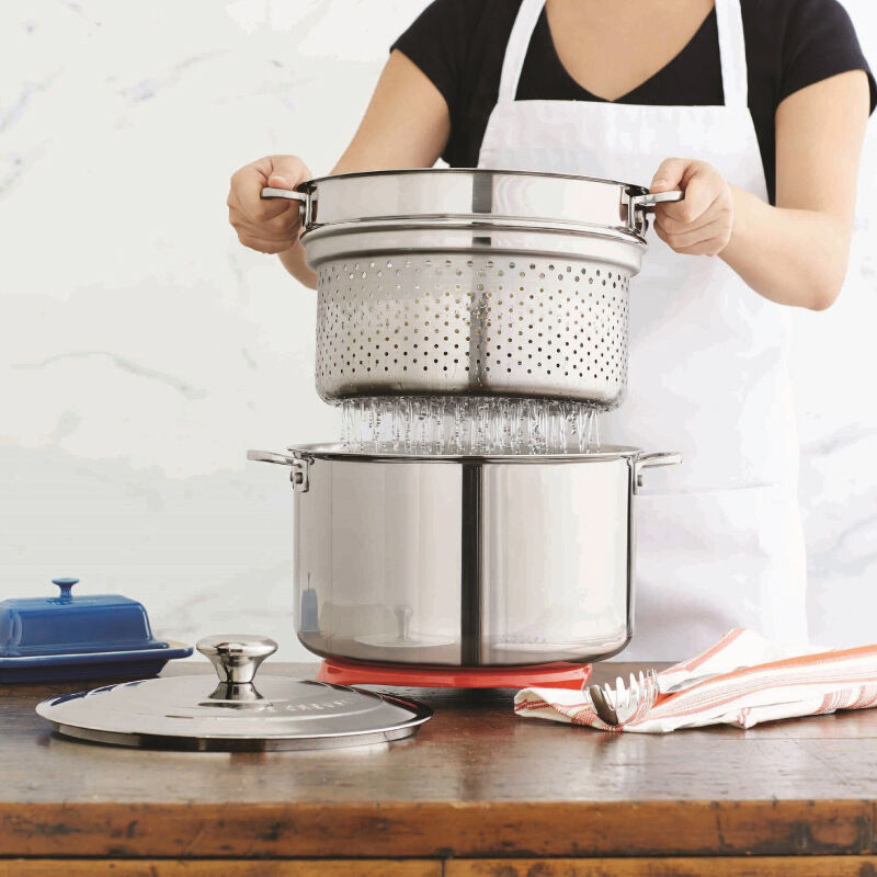 Signature Stainless Steel Stockpot with Colander Insert - Image 7