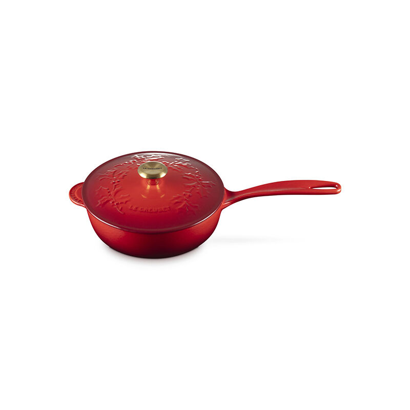 Holly Collection Traditional Round Saucier - Image 6